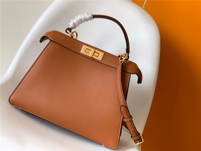 [프리미엄급] F 펜* 아이코닉 피카푸 아이씨유 스몰백 33.5CM