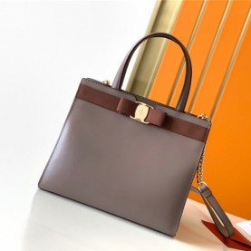 [FERRAGAMO-페레가모] 바라 탑핸들 미듐