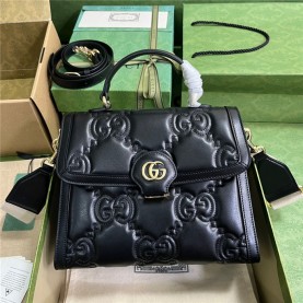 [GUCCI-구찌] GG 마틀라세 레더 핸드백