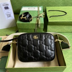 [GUCCI-구찌] GG 마몽 마틀라세 스몰 토트백