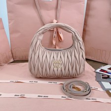 [MIUMIU-미우미우] 완더 마테라쎄 호보백 미니