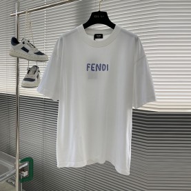 펜디 FENDI 남성 라운드 반팔