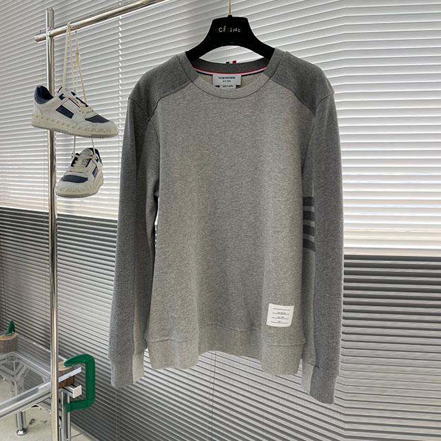 톰브라운 THOMBROWNE 남성 맨투맨