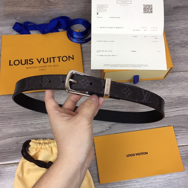루이비통 LOUIS VUITTON 공용 벨트