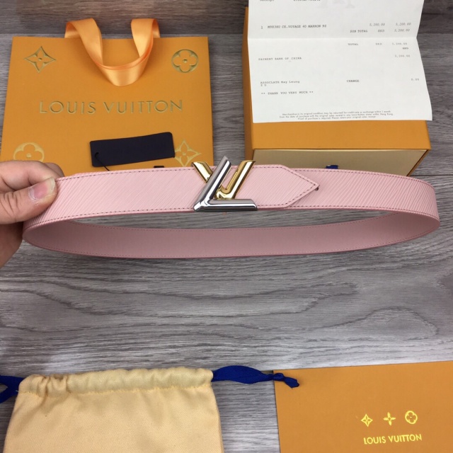 루이비통 LOUIS VUITTON 여성 벨트