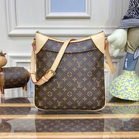 [LOUIS VUITTON-루이비통] 오데온 MM