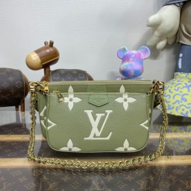 [LOUIS VUITTON-루이비통] 멀티 포쉐트 악세수아