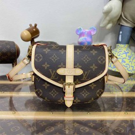 [LOUIS VUITTON-루이비통] 소뮈르 BB