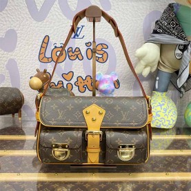 [LOUIS VUITTON-루이비통] 모노그램 허드슨 PM