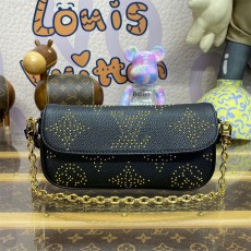[LOUIS VUITTON-루이비통] 월렛 온 체인 아이비