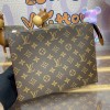 [LOUIS VUITTON-루이비통] 포쉐트 토일렛 26