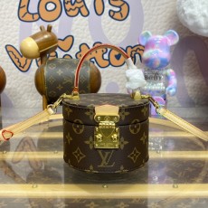 [LOUIS VUITTON-루이비통] 스콧