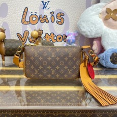 [LOUIS VUITTON-루이비통] 포쉐트 악세수아