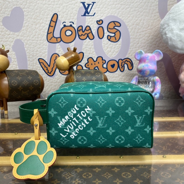 [LOUIS VUITTON-루이비통] 락커 돕 키트