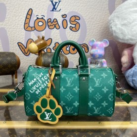 [LOUIS VUITTON-루이비통] 키폴 반둘리에 25