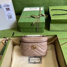 [GUCCI-구찌] GG 마몽 마틀라세 탑핸들 미니백