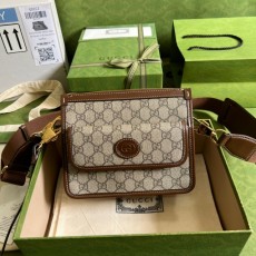 [GUCCI-구찌] 인터로킹 G 메신저백