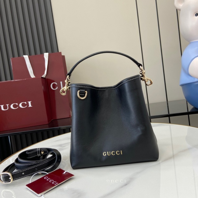 [GUCCI-구찌] GG 엠블럼 미니 버킷백