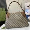 [GUCCI-구찌] GG 엠블럼 미디엄 숄더백