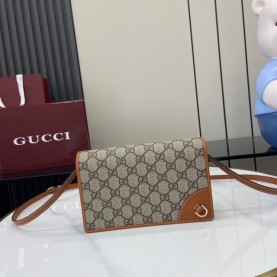 [GUCCI-구찌] GG 엠블럼 수퍼 미니 숄더백