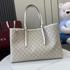 [GUCCI-구찌] GG 엠블럼 미디엄 숄더백