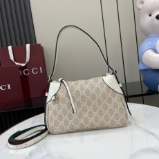 [GUCCI-구찌] GG 엠블럼 스몰 숄더백
