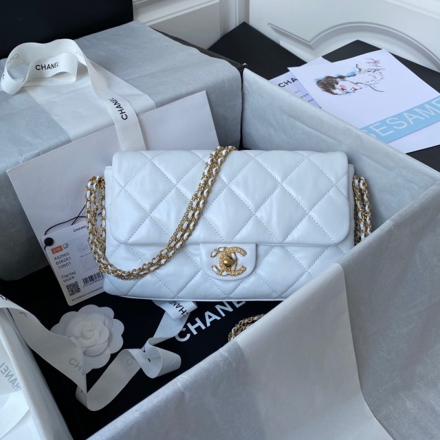 [CHANEL-샤넬] 골드메탈 플랩백