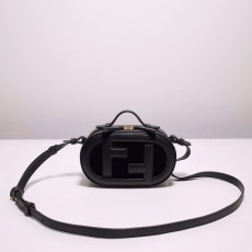 [FENDI-펜디] 미니 카메라 케이스
