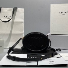 [CELINE-셀린느] 트리오페 오벌 펄스