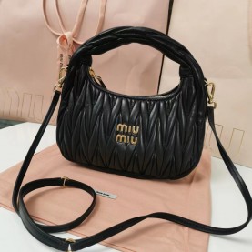 [MIUMIU-미우미우] 완더 마테라쎄 호보백