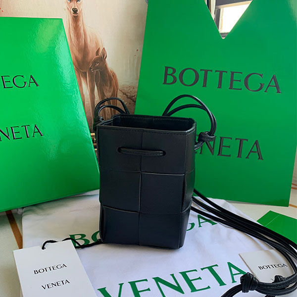 [BOTTEGA-보테가베네타] 카세트 버킷백 미니