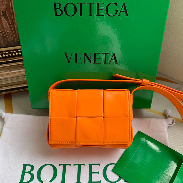 [BOTTEGA-보테가베네타] 카세트백 미니