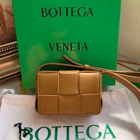 [BOTTEGA-보테가베네타] 카세트백 미니