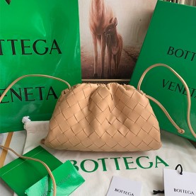 [BOTTEGA-보테가베네타] BV 파우치 미니