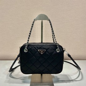 [PRADA-프라다]  퀼팅 체인 숄더백