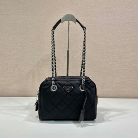 [PRADA-프라다] 퀼팅 체인 숄더백