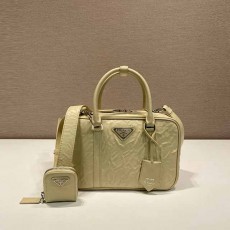 [PRADA-프라다] 앤티크 나파 탑핸들백 미듐