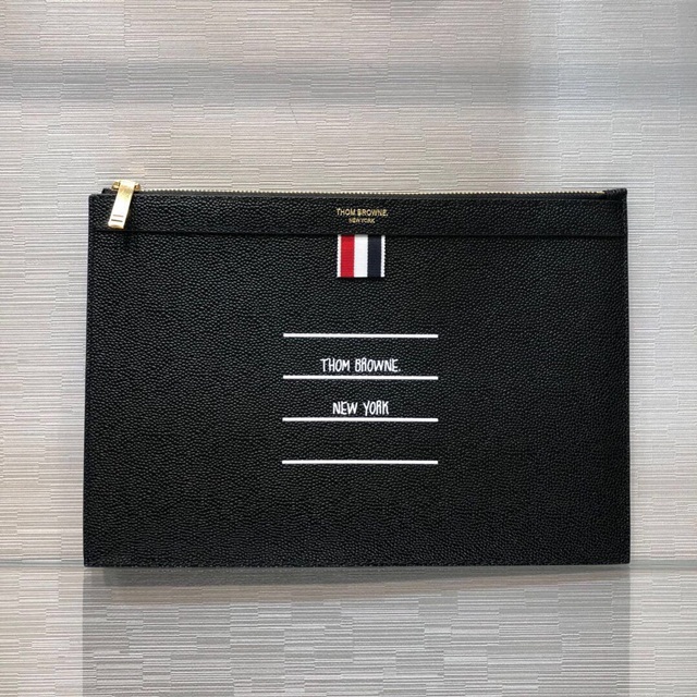 [THOM BROWNE-톰브라운] 캐비어 클러치 스롬