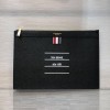 [THOM BROWNE-톰브라운] 캐비어 클러치 스롬