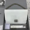 [BALENCIAGA-발렌시아가] BB 소프트 라지 플랩백