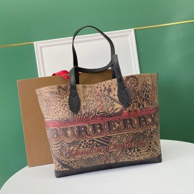 [BURBERRY-버버리] 캔버스 쇼퍼백