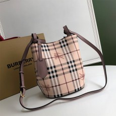 [BURBERRY-버버리] 스몰 버킷 백