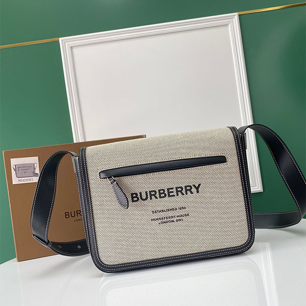 [BURBERRY-버버리] 스몰 메신저백