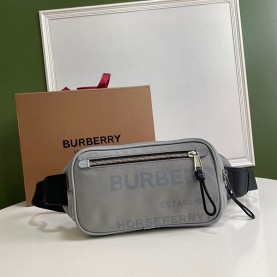 [BURBERRY-버버리]  에코닐 벨트백