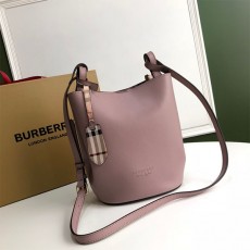 [BURBERRY-버버리] 스몰 버킷 백