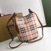 [BURBERRY-버버리] 스몰 버킷 백