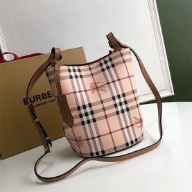 [BURBERRY-버버리] 스몰 버킷 백