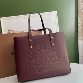 [BURBERRY-버버리] 크레스트 미듐 토트백