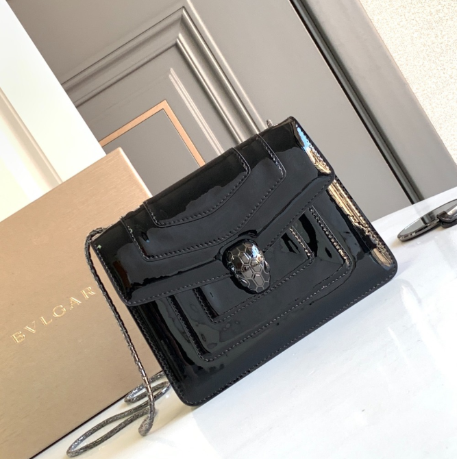 [BULGARI-불가리] 세르펜티 포에버 크로스 백