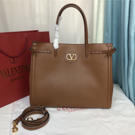 [VALENTINO-발렌티노] 가라바니 앙티브 미디엄 쇼퍼백